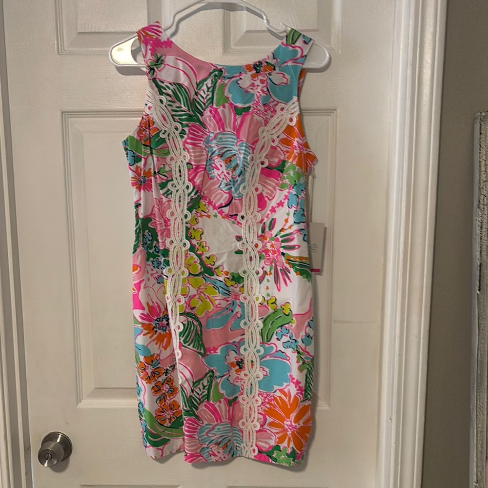 Lilly Pulitzer for Target new dress. Size 8. Perfect for the beach!